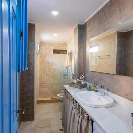 Prázdninový dům Sun Petradi Tradition & Luxury *