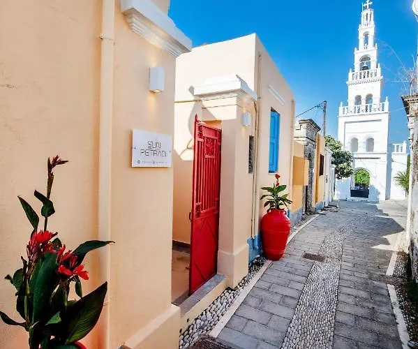 Sun Petradi Tradition & Luxury Semesterbostad *