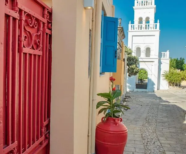 Sun Petradi Tradition & Luxury