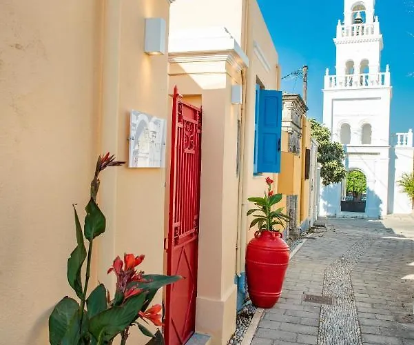 Sun Petradi Tradition & Luxury Semesterbostad *