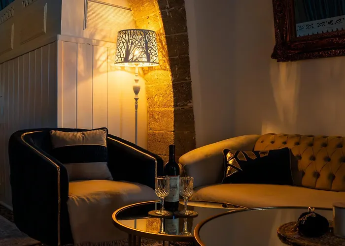 Sun Petradi Tradition & Luxury