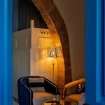 Sun Petradi Tradition & Luxury *