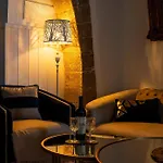 Sun Petradi Tradition & Luxury