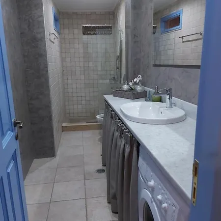 Sun Petradi Tradition & Luxury *